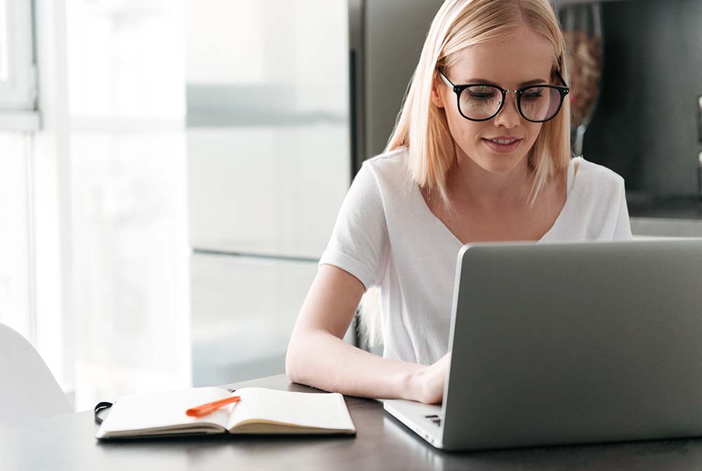 Marketing Specialist - job remote part time pentru studenti
