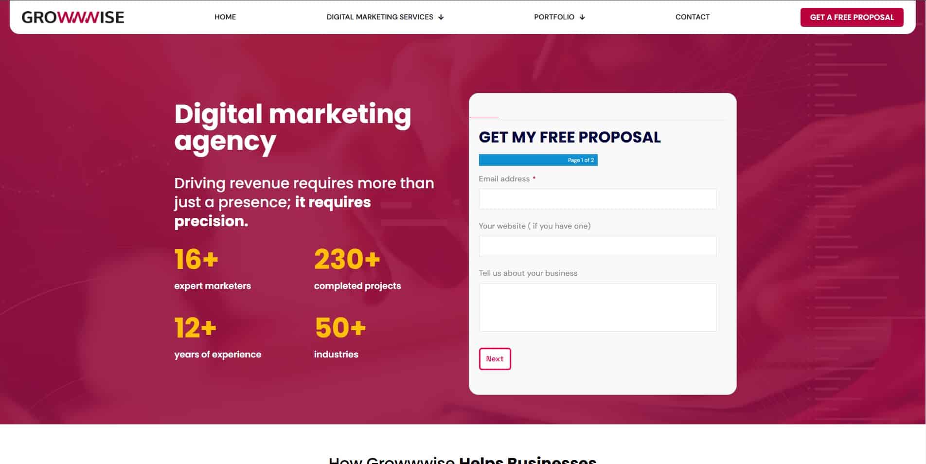 Captură de ecran a paginii de pornire a unui site web pentru o agenție de marketing digital. Include un formular pentru o propunere gratuită și statistici precum „16+ marketeri” și „230+ proiecte finalizate.